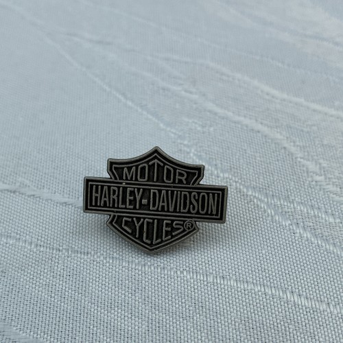 Harley davidson biker pin - harley-davidson,